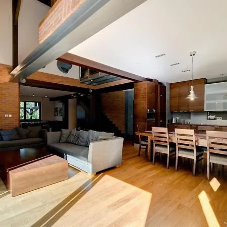 Luxury Seaside Near Gdansk With Squash Court Semesterbostad *